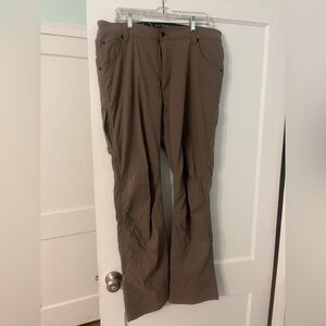 Wrangler ATG Fleece Lined Men’s Pants Size 36x32 in Dark Khaki